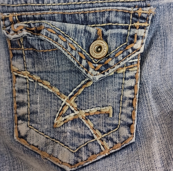 2/$30 Amethyst Jeans Blue Distressed Thrash Denim Booty Summer Shorts (#70) - Picture 4 of 6